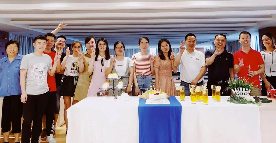 德赢VWIN户外拓展训练